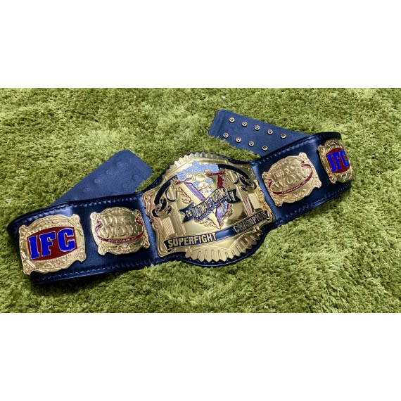 UFC version 5 wrestling belt 